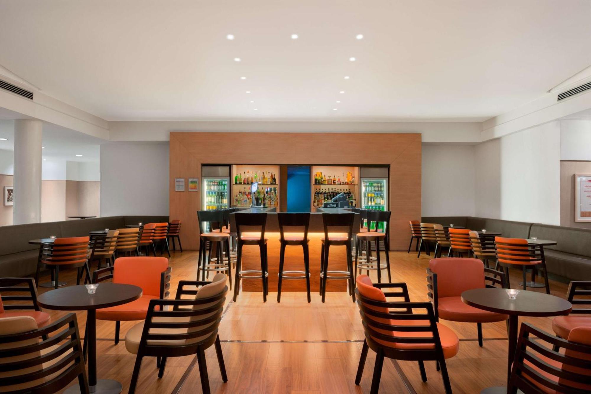 Hilton Garden Inn Rome Airport Fiumicino Esterno foto